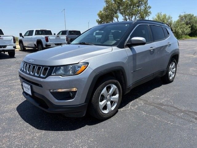 2018 Jeep Compass Latitude FWD in Silver — front three-quarter view